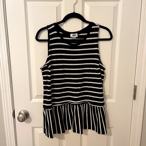 Old Navy Tops - NWT Old Navy Peplum Tank